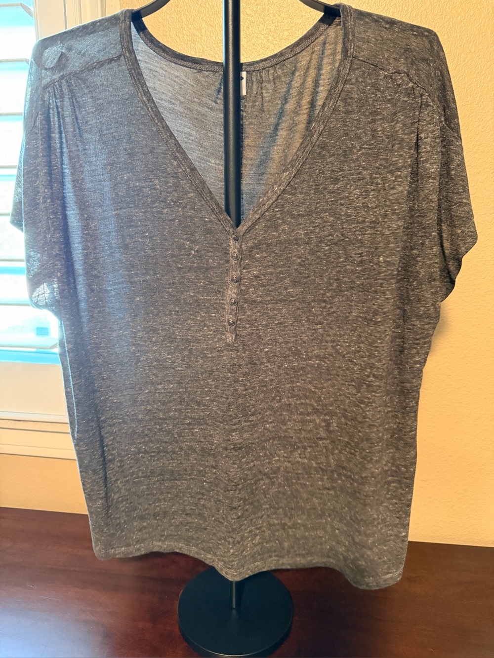 Women's V-Neck Short Sleeve Shirt - Gray
